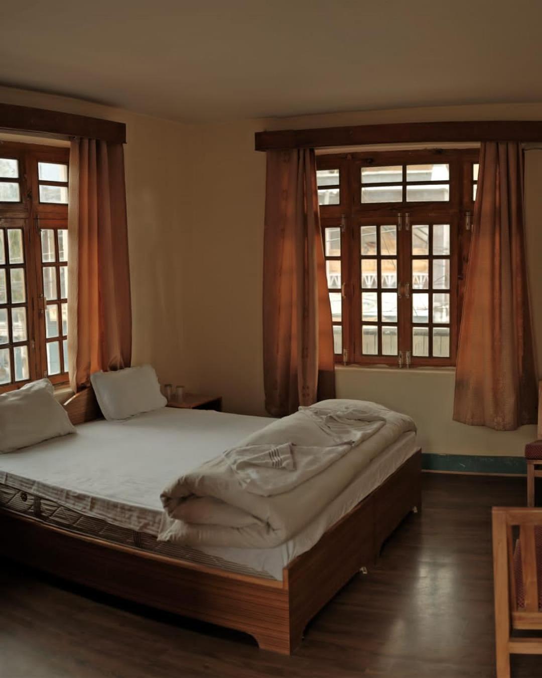 Hotel Lonchay Residency Leh Ngoại thất bức ảnh